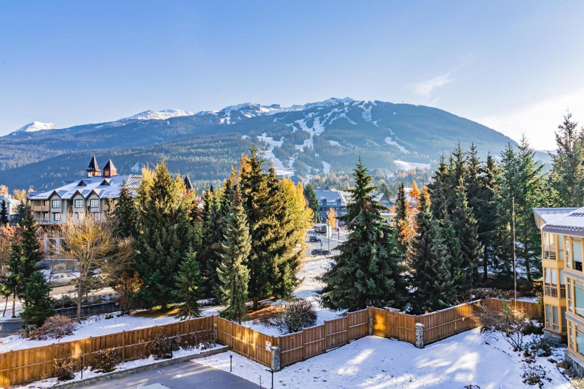 Cascade Lodge Γουίστλερ Εξωτερικό φωτογραφία