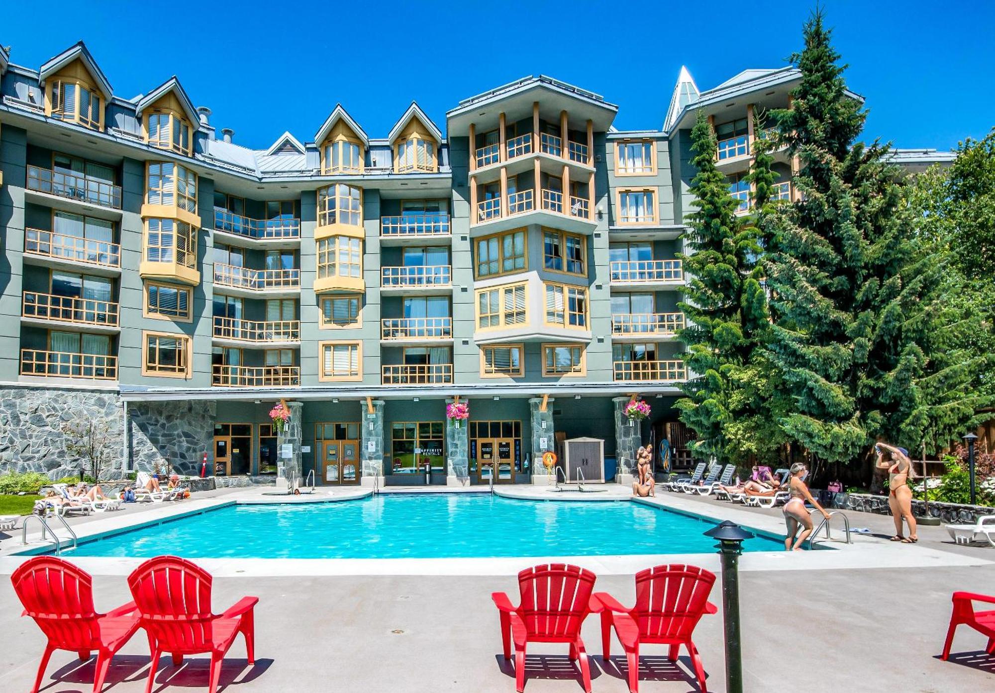 Cascade Lodge Γουίστλερ Εξωτερικό φωτογραφία