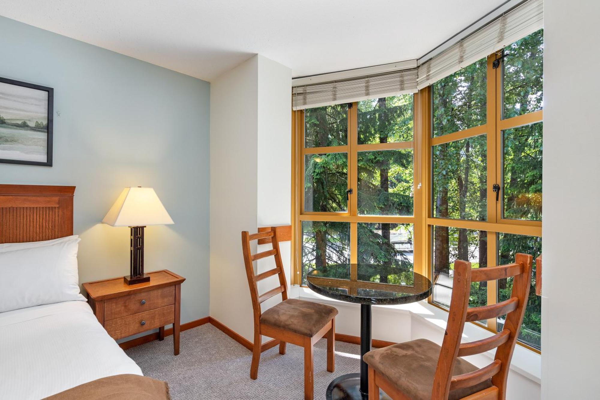 Cascade Lodge Γουίστλερ Εξωτερικό φωτογραφία
